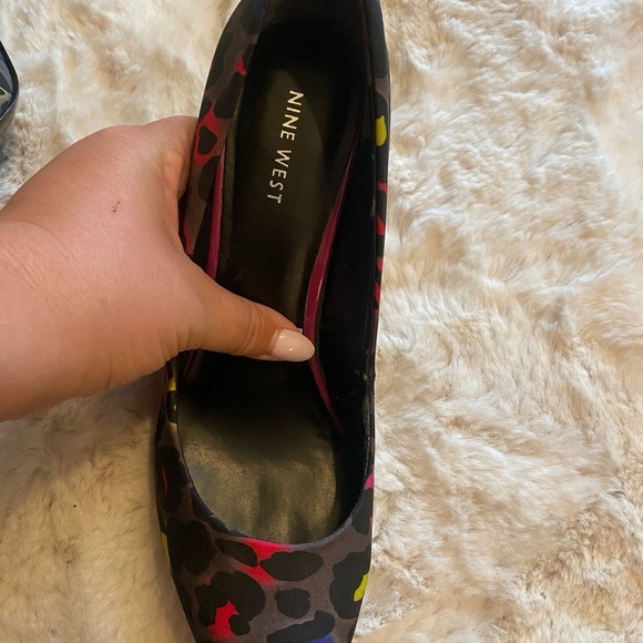 Nine West Women’s Animal Print Heels Open Toe Size 9 1/2 - Picture 6 of 9